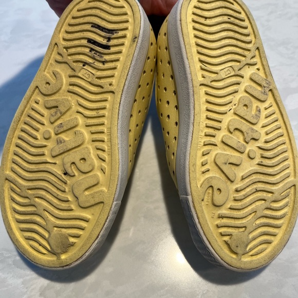 Native Shoes - Picture 4 of 4